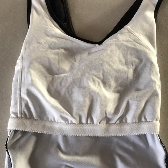 TEK GEAR MEDIUM BLACK WHITE GRAY WORKOUT TOP - Picture 8 of 8